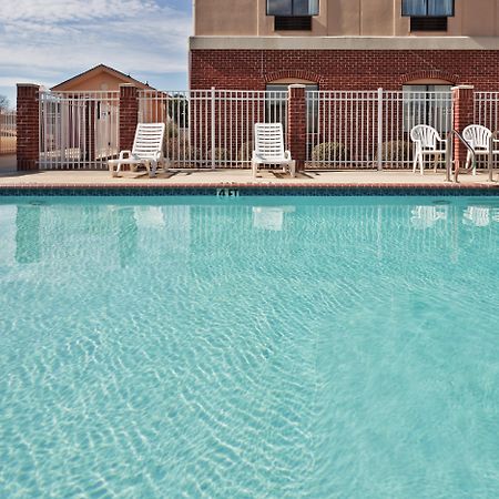 Holiday Inn Express Hotel & Suites Forest By Ihg Extérieur photo